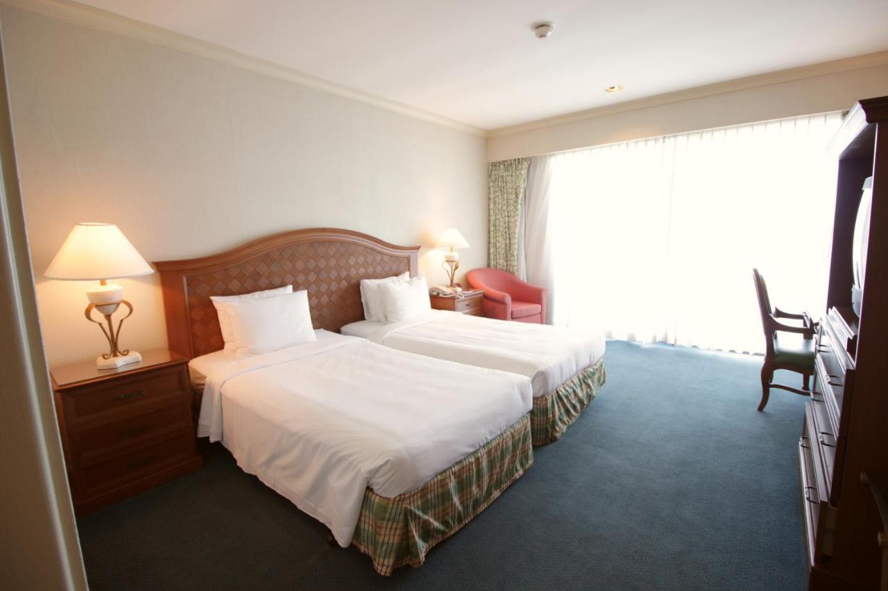 Pacific Star Resort & Spa Tamuning Kültér fotó
